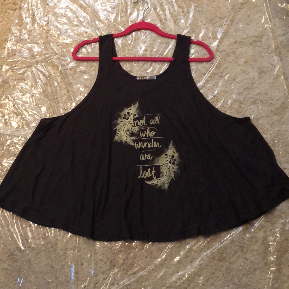 🪶🆕2 available! “Not All Who Wander Are Lost” soft knit Tank top! Black size 1X